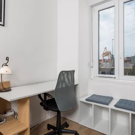 The Dock Apartment *